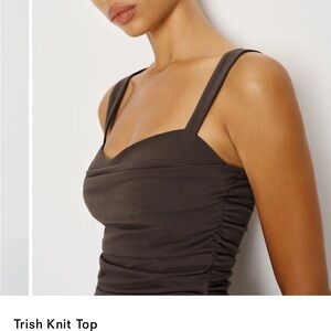 Reformation Trish top NWT mole